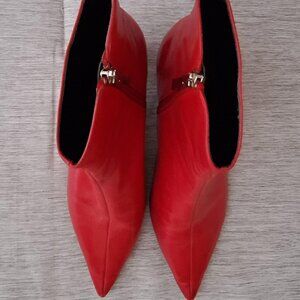 Zara Trafaluc Pointy Kitten Heel Patent Booties